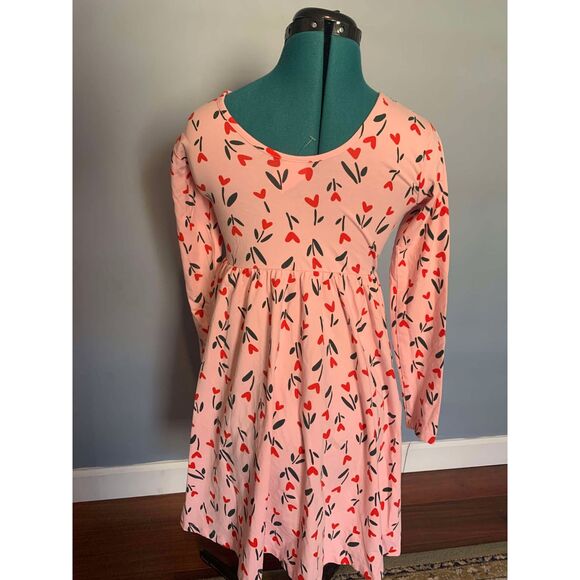Hanna Andersson Valentine's Day Rd & Pink Heart Flower Skater Dress, size 12 - Picture 4 of 5